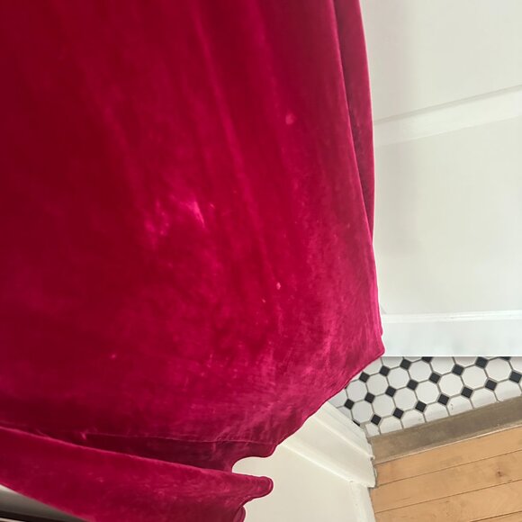 Reformation Salamanca velvet dress (worn once) - size 2, UK6 (fits US 4/UK 8) - Picture 5 of 6